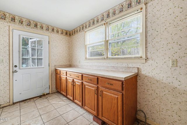 906 E Green Street, Franklinton, NC 27525