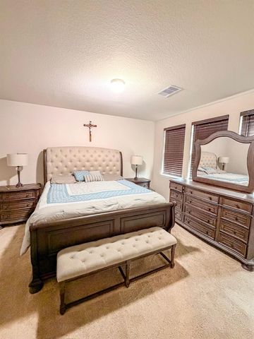 101 White Wing Lane, Sealy, TX 77474