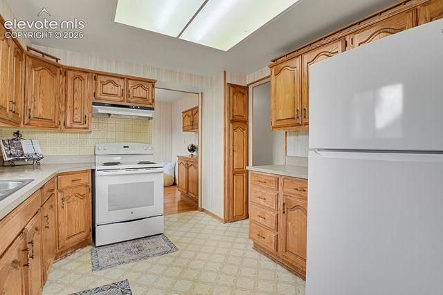 6820 Cliff Palace Court, Colorado Springs, CO 80911
