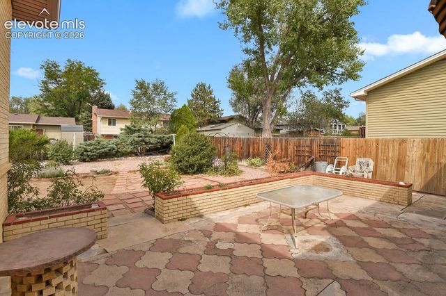 6820 Cliff Palace Court, Colorado Springs, CO 80911