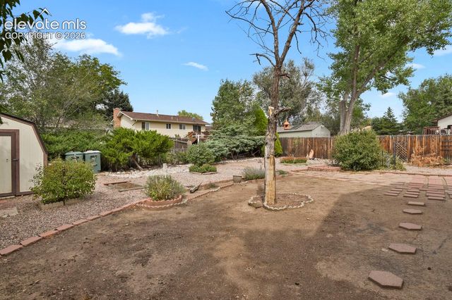 6820 Cliff Palace Court, Colorado Springs, CO 80911