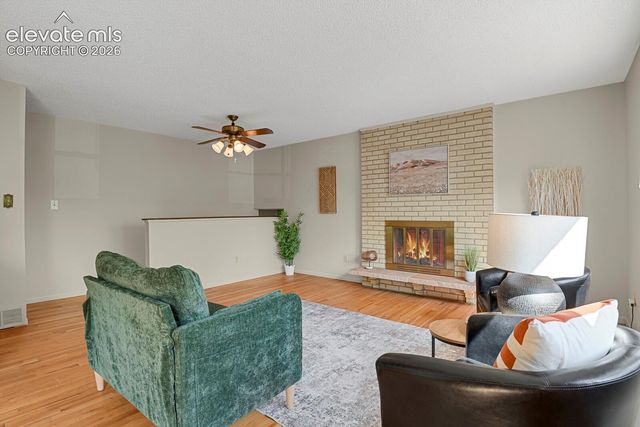 6820 Cliff Palace Court, Colorado Springs, CO 80911