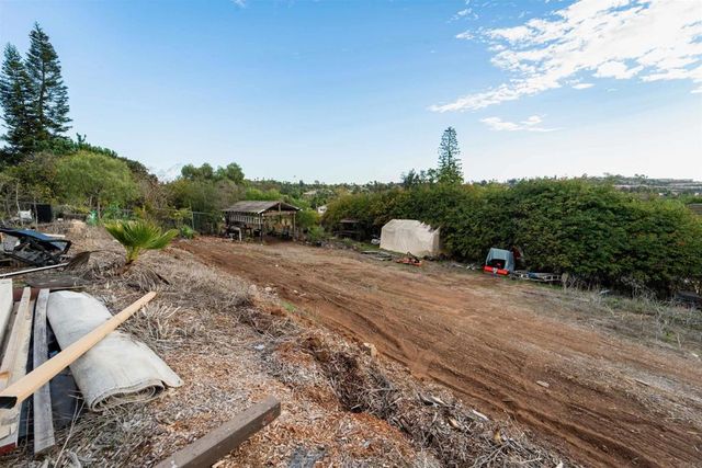 291 Osborne Street, Vista, CA 92084