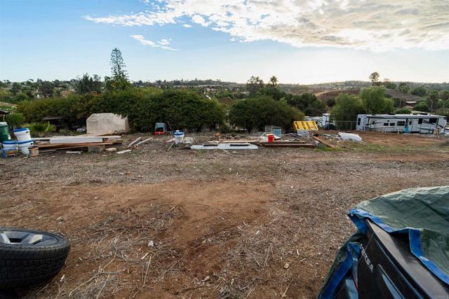 291 Osborne Street, Vista, CA 92084