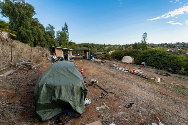 291 Osborne Street, Vista, CA 92084