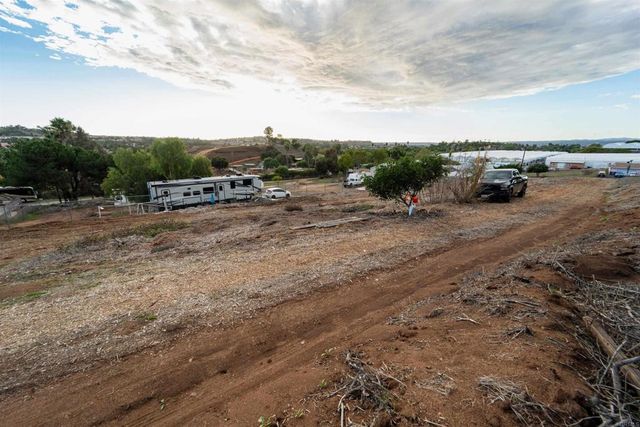 291 Osborne Street, Vista, CA 92084