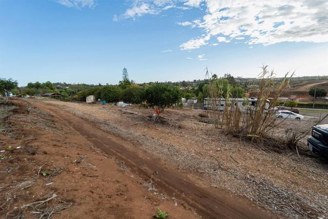 291 Osborne Street, Vista, CA 92084