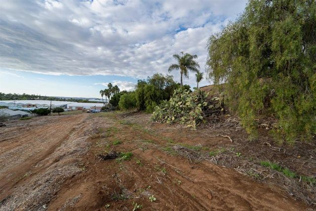 291 Osborne Street, Vista, CA 92084