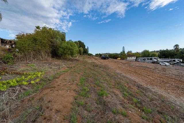 291 Osborne Street, Vista, CA 92084