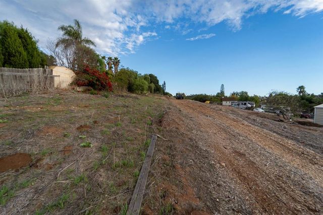 291 Osborne Street, Vista, CA 92084