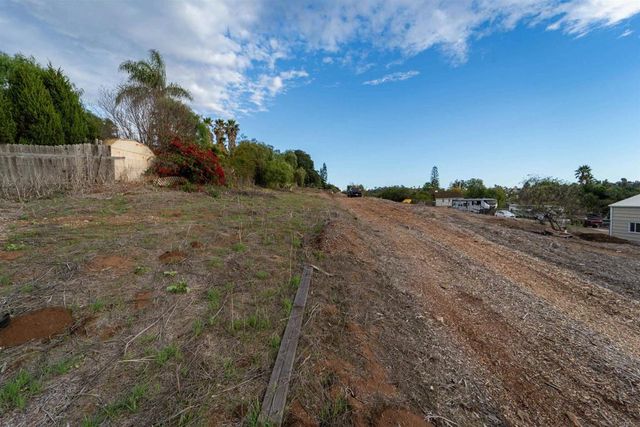 291 Osborne Street, Vista, CA 92084