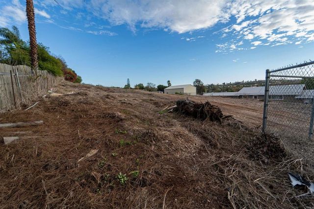 291 Osborne Street, Vista, CA 92084