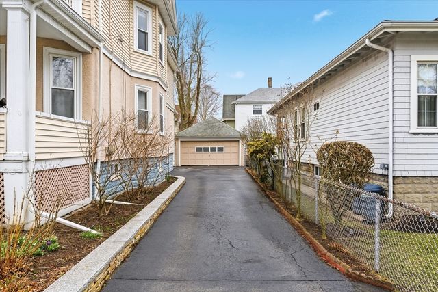 58-60 Orvis Rd, Arlington, MA 02474