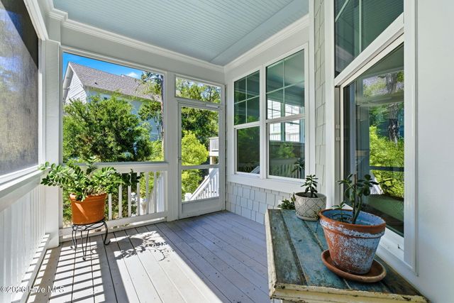 18 Three Flipper Trail, Southport, NC 28461