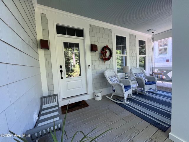 18 Three Flipper Trail, Southport, NC 28461