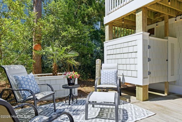 18 Three Flipper Trail, Southport, NC 28461