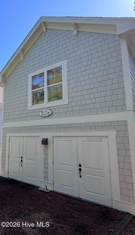 18 Three Flipper Trail, Southport, NC 28461