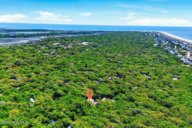 18 Three Flipper Trail, Southport, NC 28461