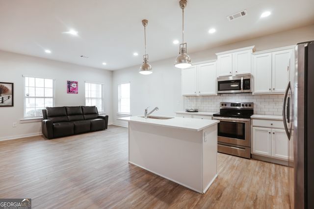 684 W Vincent Drive, Athens, GA 30607