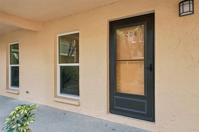 8911 BLIND PASS ROAD 104, St Petersburg, FL 33706