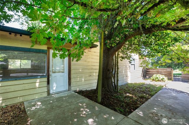 820 Guard Street, Friday Harbor, WA 98250