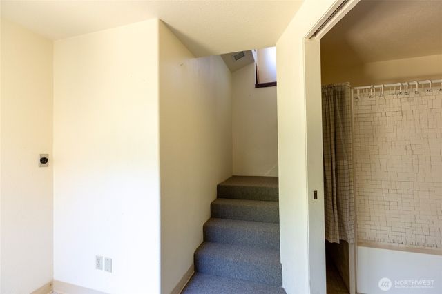 820 Guard Street, Friday Harbor, WA 98250