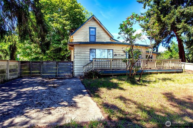 820 Guard Street, Friday Harbor, WA 98250