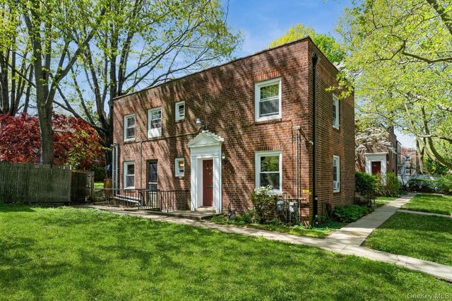 149-32 Union Turnpike 24-A, Briarwood, NY 11435