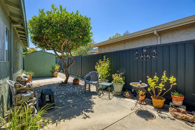 410 Spruce Circle, Watsonville, CA 95076