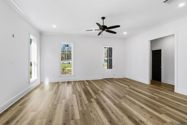 31860 Netterville Rd, Denham Springs, LA 70726