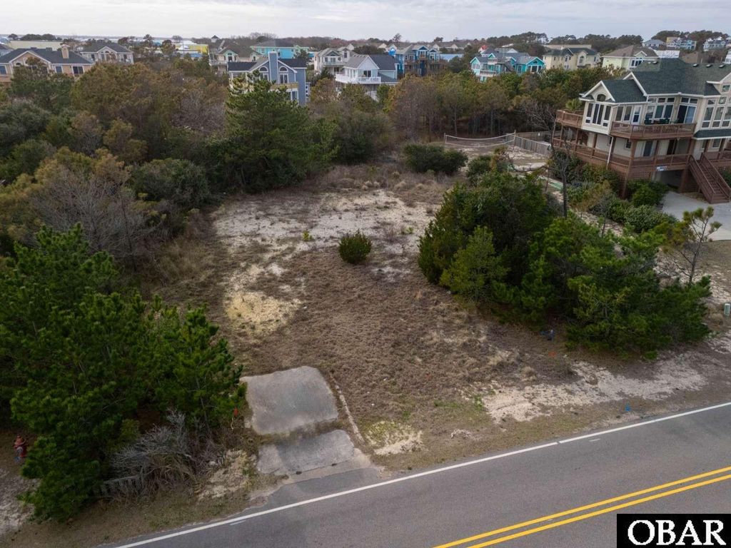 Image 14 of property listing at 812 Whalehead Drive Lot #, Corolla, NC 27927