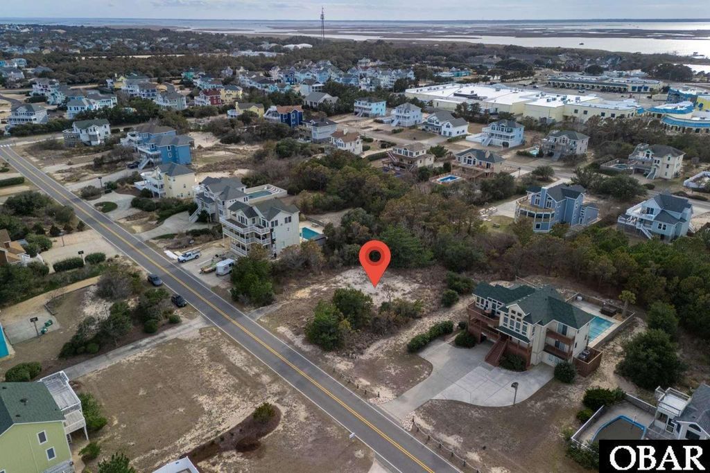 Image 10 of property listing at 812 Whalehead Drive Lot #, Corolla, NC 27927