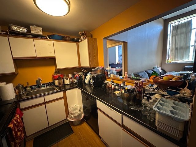90 Mckinstry Ave 106, Chicopee, MA 01013