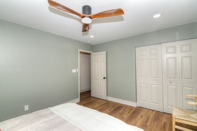 600 Sussex Lane, Crystal Lake, IL 60014