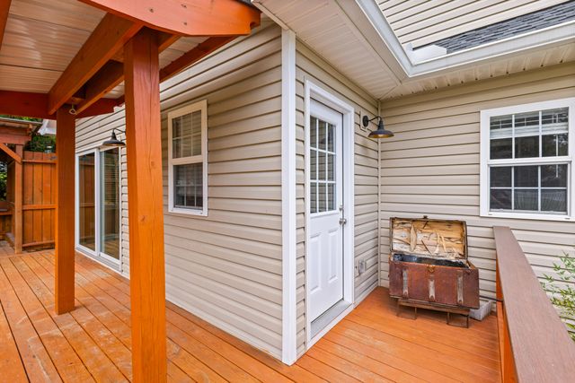 11134 London Lane, Apison, TN 37302
