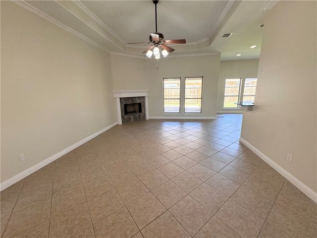 6510 Philmont Lake Dr, Corpus Christi, TX 78414