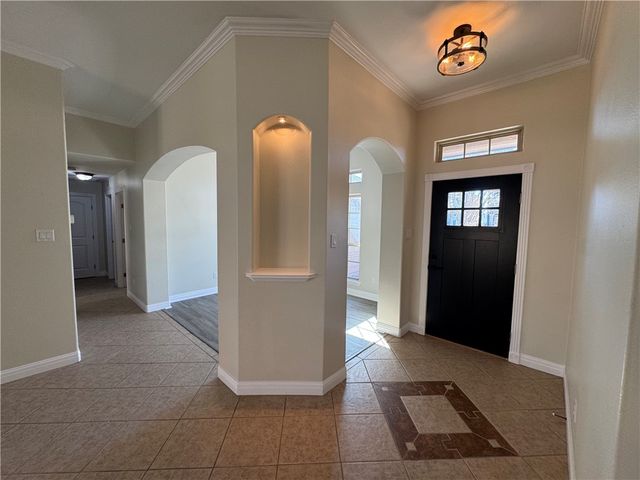 6510 Philmont Lake Dr, Corpus Christi, TX 78414