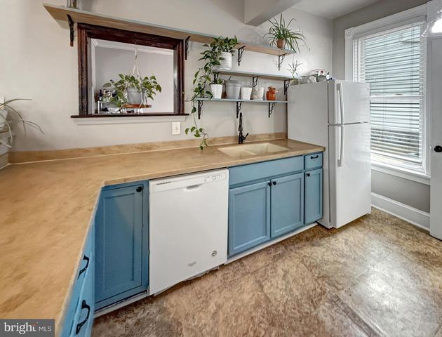 500 S MILDRED ST, Ranson, WV 25438
