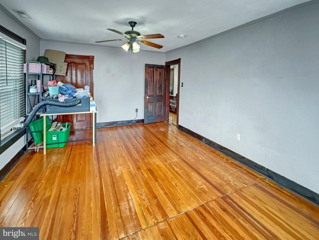 500 S MILDRED ST, Ranson, WV 25438