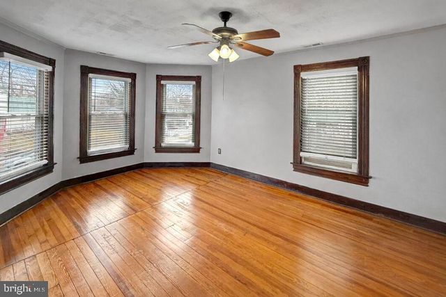 500 S MILDRED ST, Ranson, WV 25438