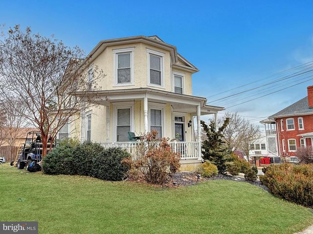 500 S MILDRED ST, Ranson, WV 25438