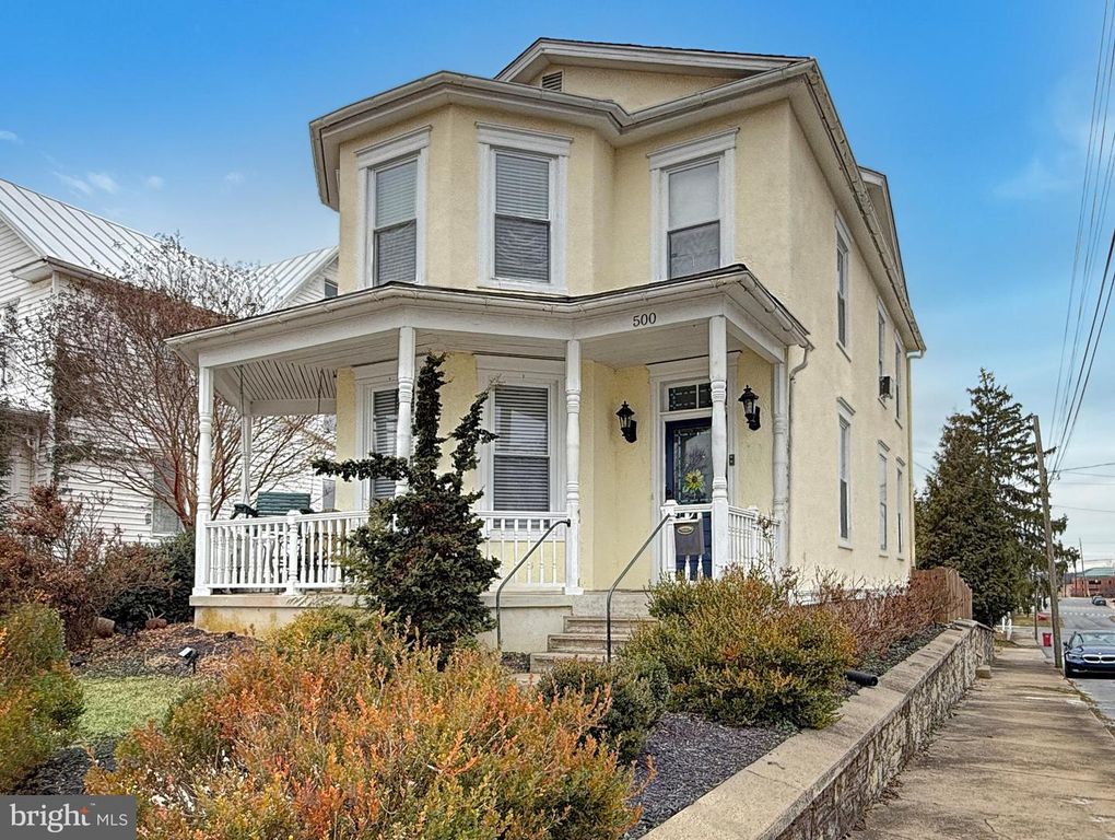 500 S MILDRED ST, Ranson, WV 25438