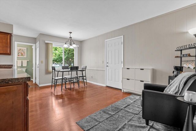 1139 Dogwood LANE, Waukesha, WI 53189