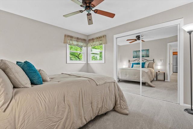 1139 Dogwood LANE, Waukesha, WI 53189
