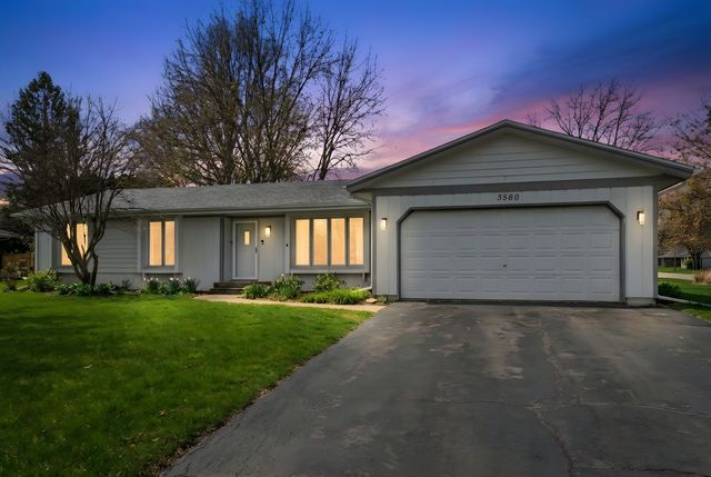 3560 Montlake Drive, Rockford, IL 61114