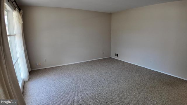 4419 RENN ST, Rockville, MD 20853