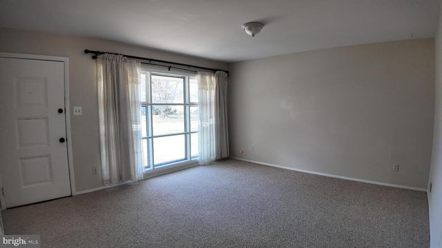 4419 RENN ST, Rockville, MD 20853