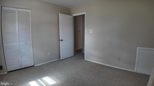 4419 RENN ST, Rockville, MD 20853