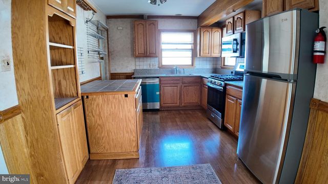 4419 RENN ST, Rockville, MD 20853