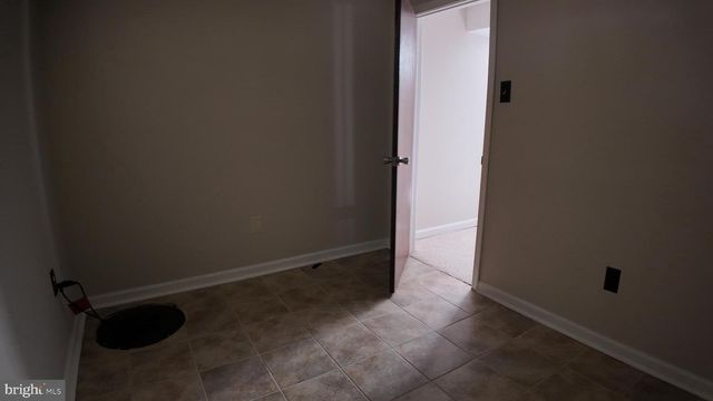 4419 RENN ST, Rockville, MD 20853